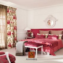 LAAT001-perdele-model-floral-rosu-alb-roz-verde-clasic-elegant